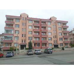 BOSNA MERKEZİNDE KİRALIK ARA KAT DAİRE